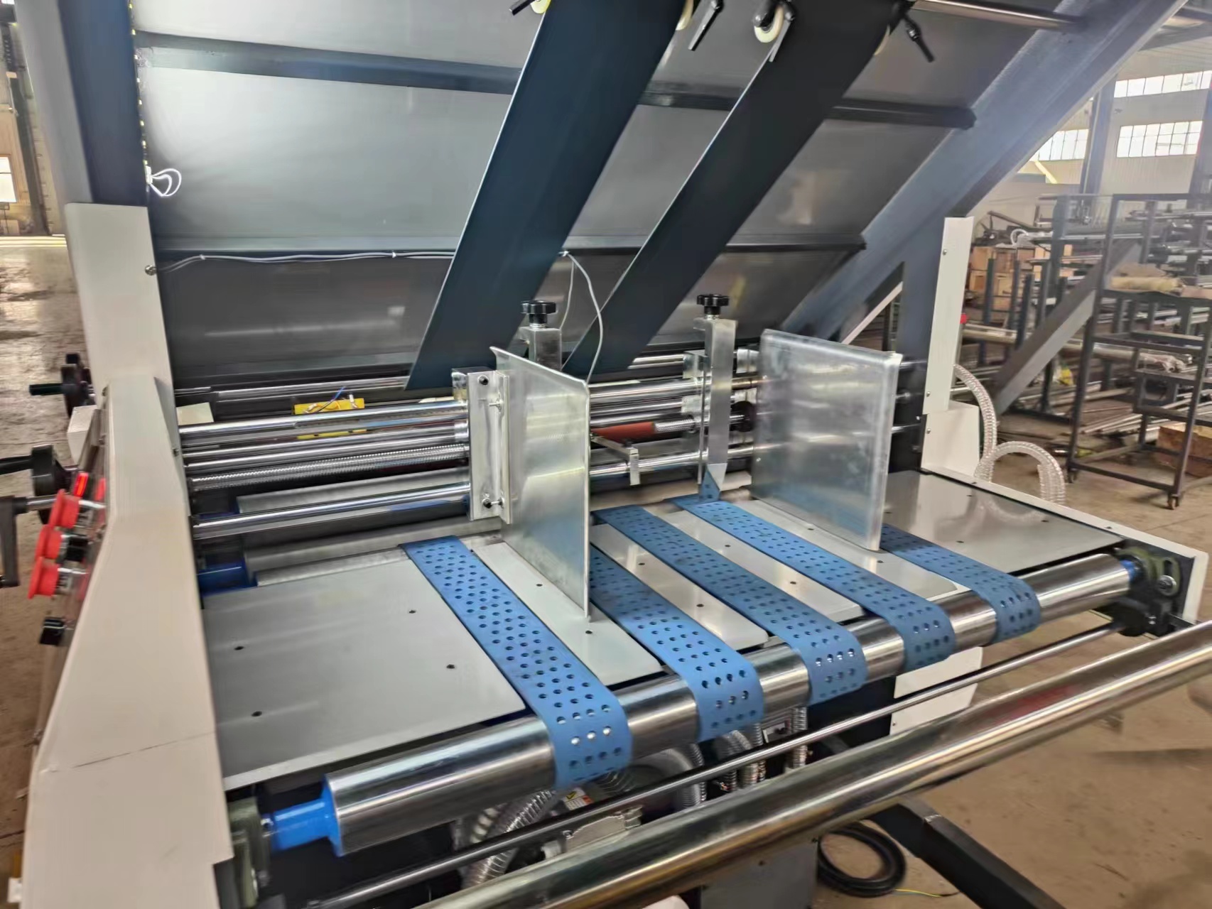 Flute Laminating Machine for Corrugated Carton Box Cardboard Paperboard Making Ideal