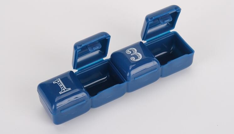 28 compartment column shape plastic pill storage box with pill crush box, Conventional eco-friendly 4 grids plastic trav