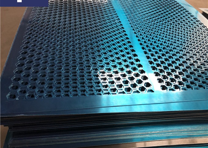 5mm Thick 304 Hexagonal Stainless Steel Perforated Metal Mesh Sheet 4.0m Length