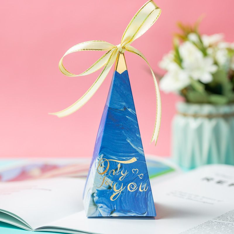 Sweet Art Paper Wedding Engagement Party Chocolate Gable Box
