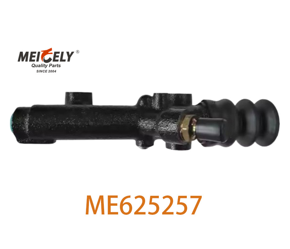 Original ME625257 Clutch Master Cylinder For Fuso 6D14 6D16