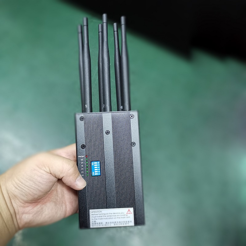 6-channel handheld mobile phone signal jammer 2g.3g.4g.gps.wifi.vhf.vhf frequency can be combined with jammer arbitraril