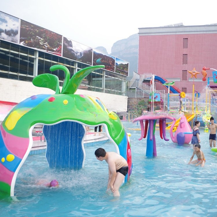 Family Interactive Water Park Spray Water House Slide Equipment