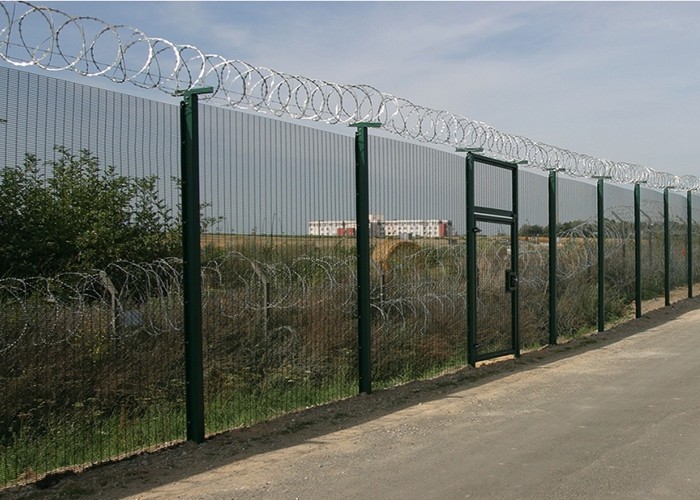 0.5m - 2.2m 358 Prison Security Fencing , FUHANG Garden Perimeter Fence