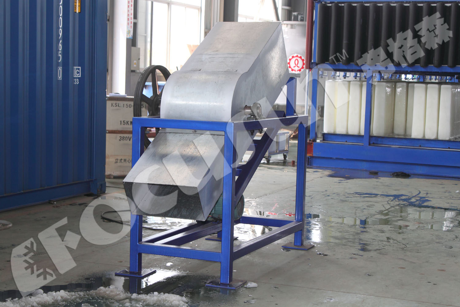 Heavy-Duty Stainless Steel Tube/Block Ice Crusher Machine with 650mL Container Volume