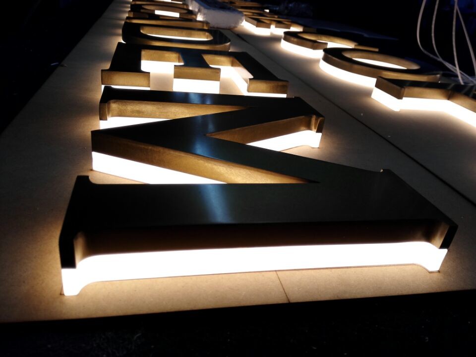 Indoor Reverse Halo Lit Channel Letters 3000K 15mm For Building