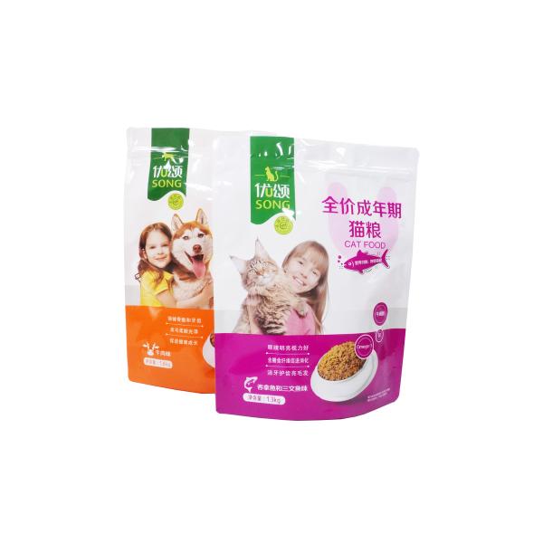 Security Self Holding Plastic Dog Treats Animal Feed Packaging Bag With Zipper