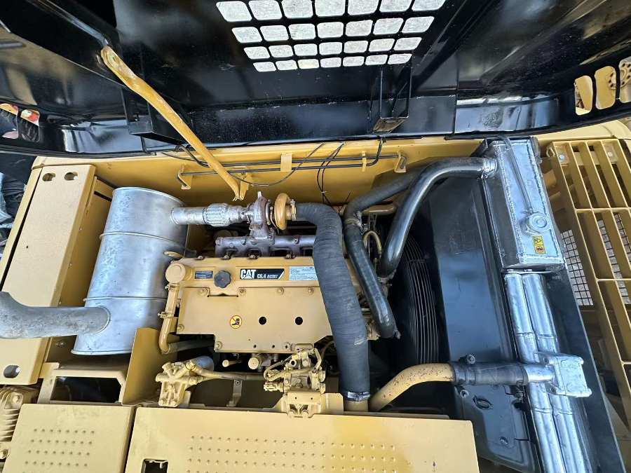 Cat 320D Excavator Engine