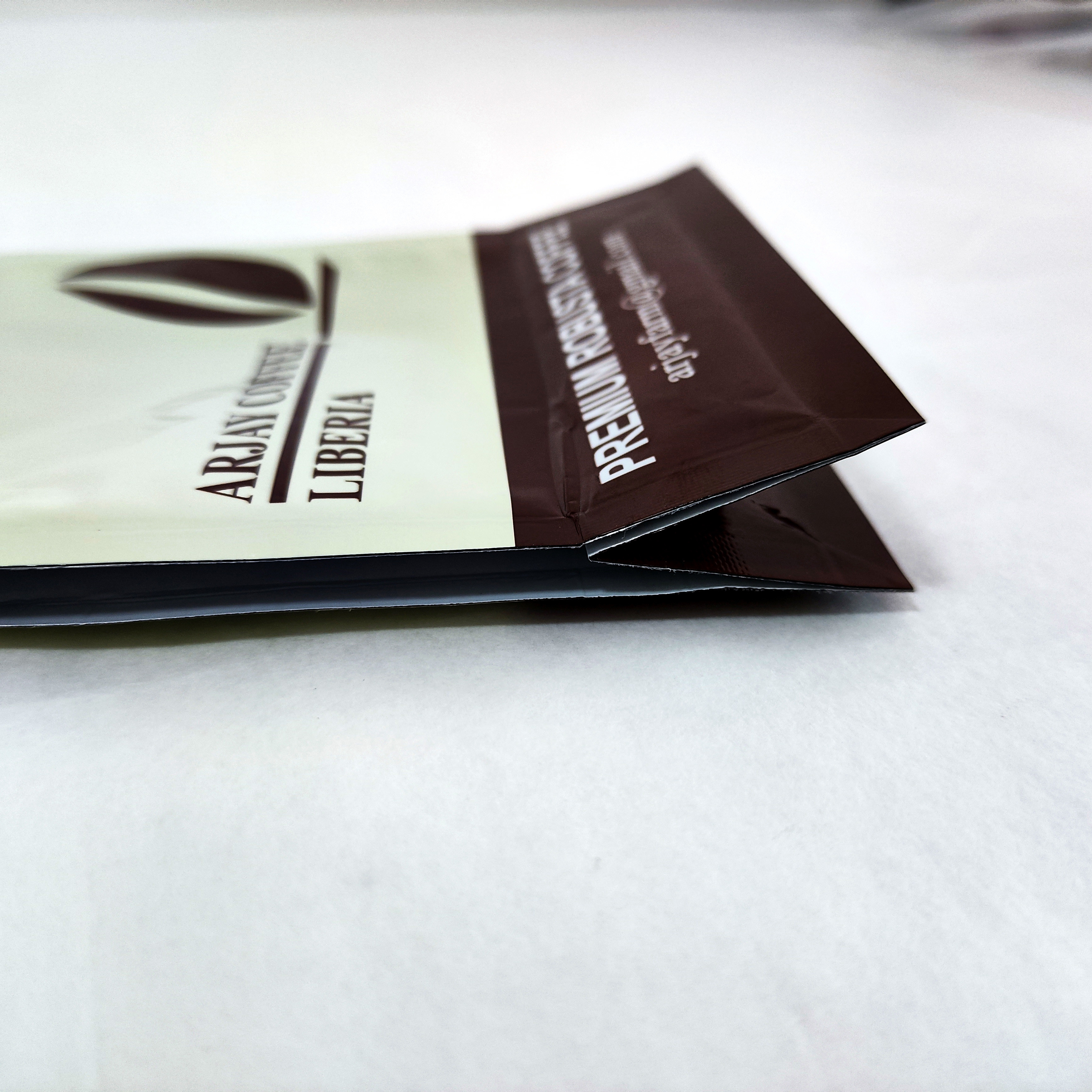 Custom Printed Flat Bottom Pouch Coffee Tea Bags With Valve Zipper Resealable