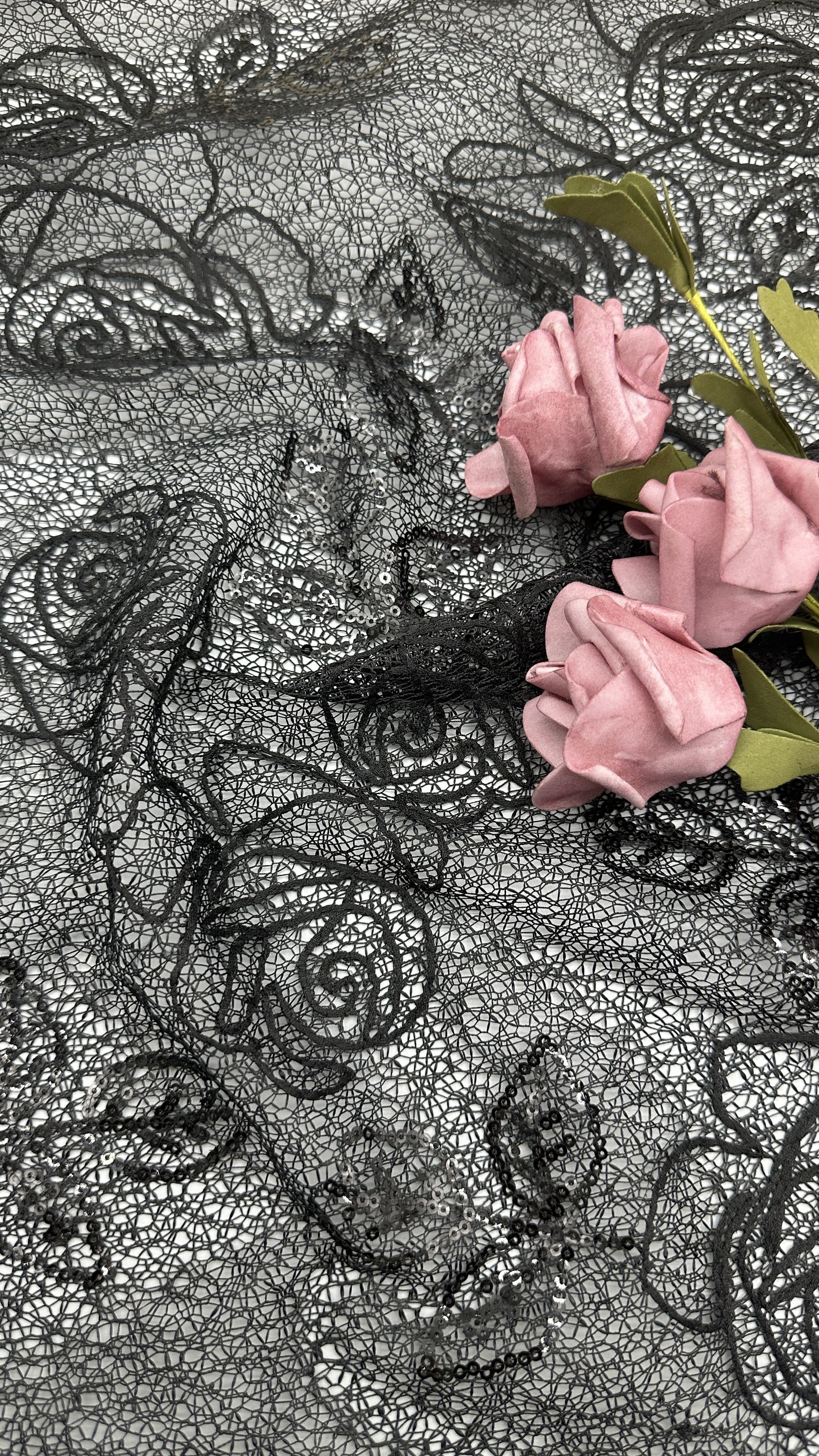 Polyester Sequin Corded Lace Fabric Elegant Sequin Embroidered Lace Sequin Fabric