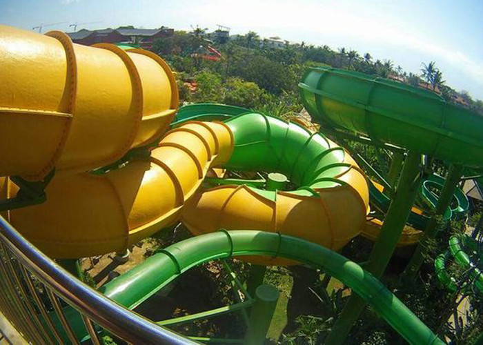 Hotel Resort Adult Water Slide / Fiberglass Tornado Water Ride