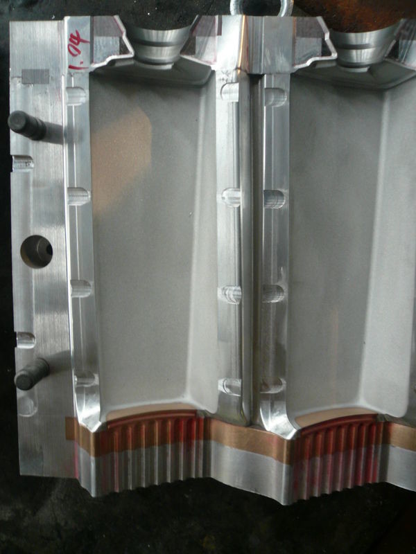50ML-4L MP70D-2ST Plastic Blow Moulding Machine For Agriculture Plastic Bottle