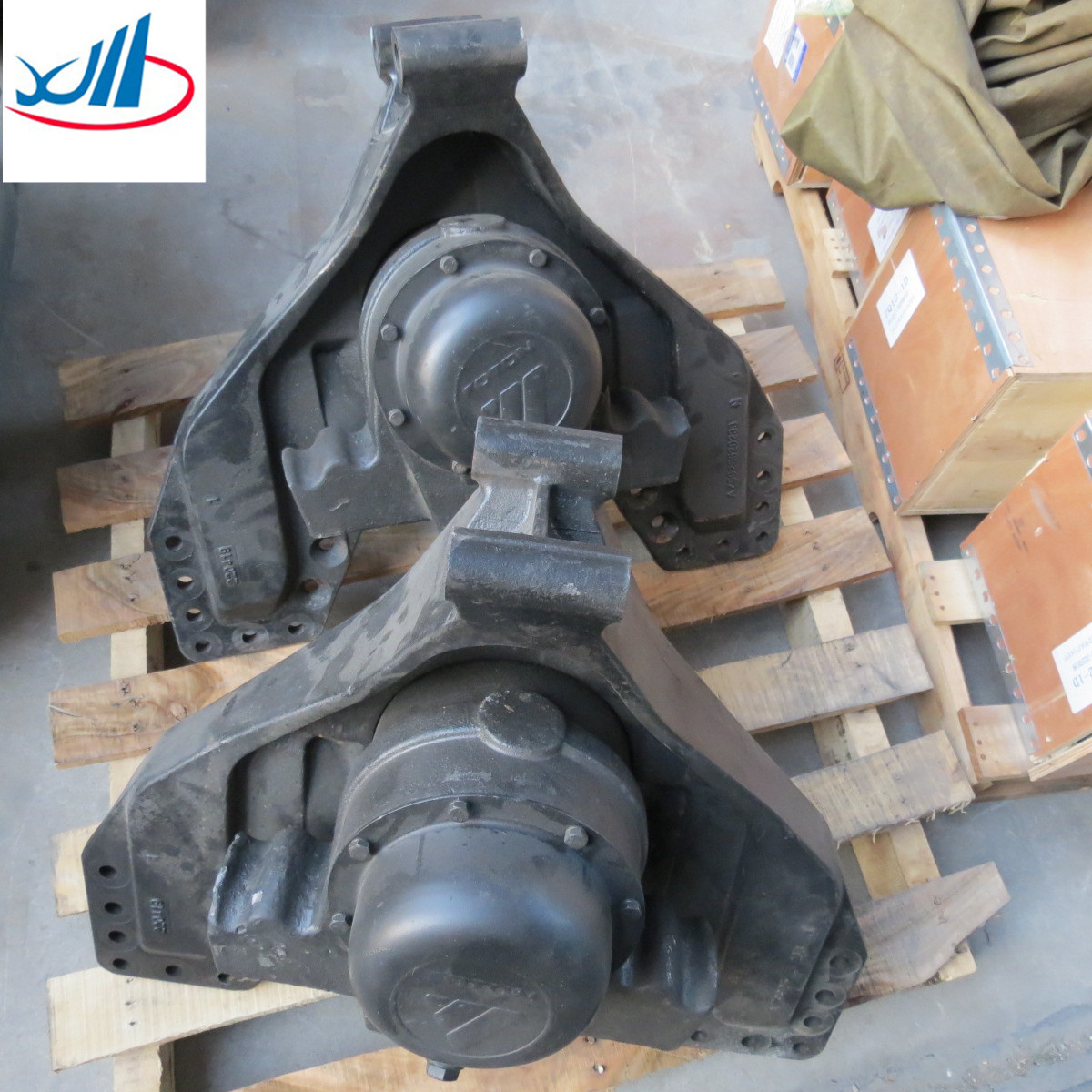 Hot selling Balance shaft with axle housing assembly AZ9925520310