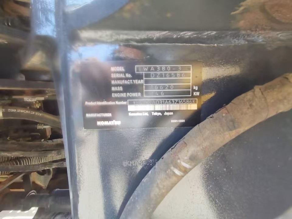 High Quality Japanese Second-hand Komatsu WA380-3 Loader For Sale At A Low Price