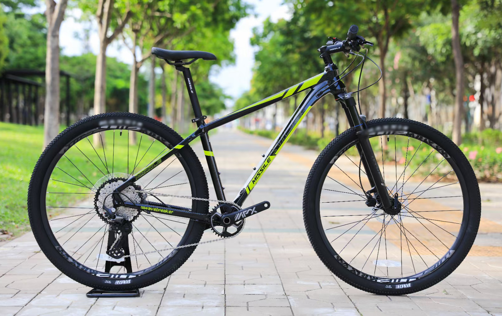 High Configuration 30 Speed 29 Inch Carbon Fiber Mountain Bike with SMN M6000-30Speed