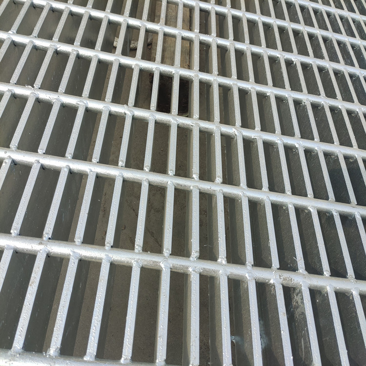 Hot Dip Steel Grating Galvanized Platform Load Bearing Machine Pressure Welded