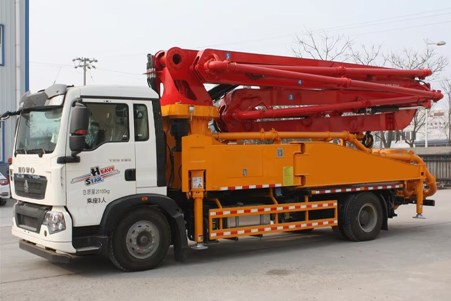Concrete Pump Truck Mounted 37M For Safe Concrete Pouring In Construction Projects