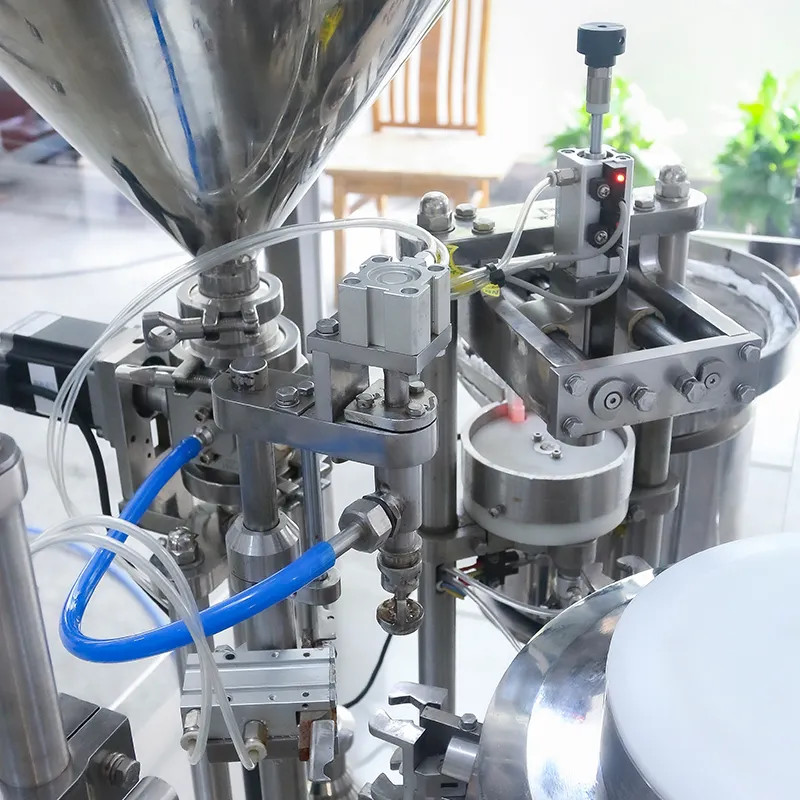 One Year Warranty High Accuracy Prefilled Syringe Gel Ceramic Disposable Paste Syringe Filling Machine