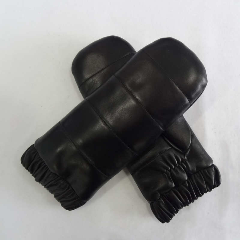 Original hot sale black warm sheepskin leather mitten gloves in winter