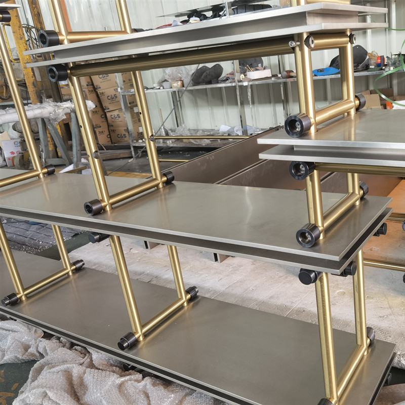Wholesale Boutique Shop Gold Color Stainless Steel Rack Metal Lingerie Store Display Rack