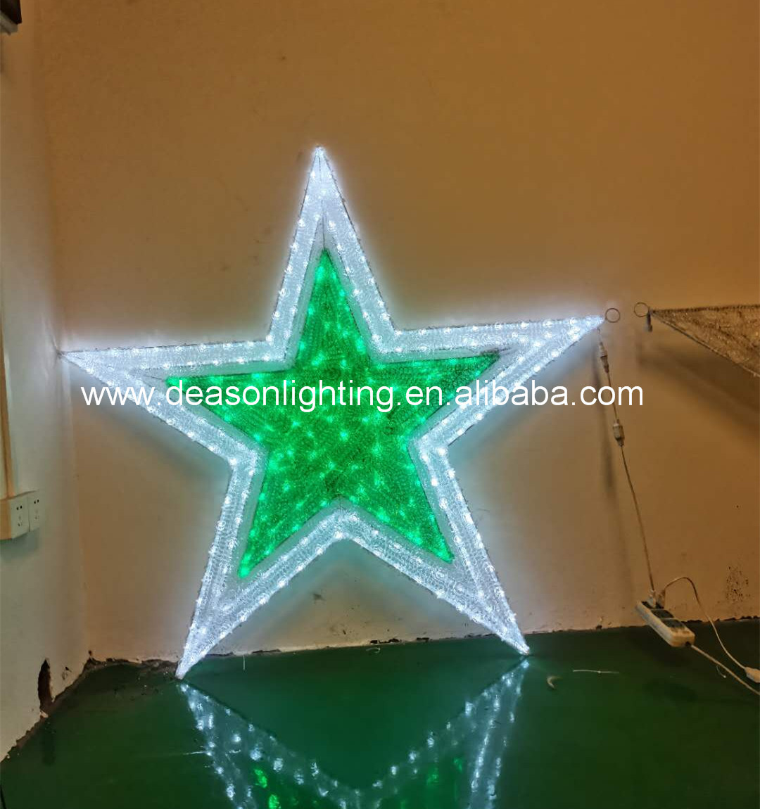 large outdoor christmas star light