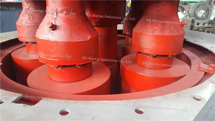Raymond Mill Machine For Limestone / Gypsum / Potassium Feldspar Grinding