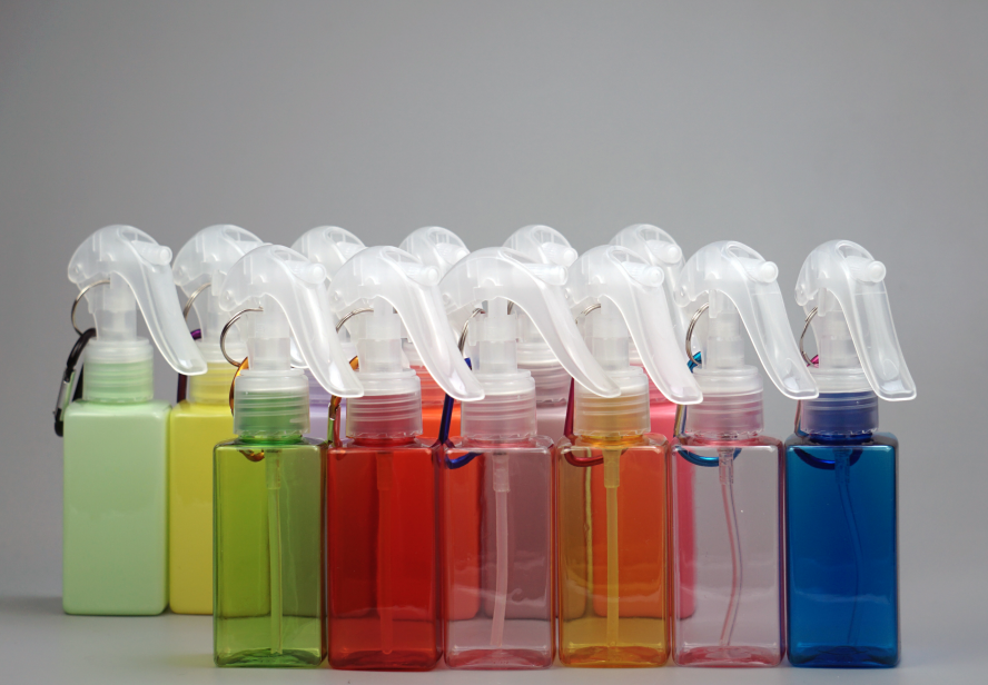 Screen Printing 100ml PET Square Shape Trigger Sprayer Bottle with Portable Mental Hook
