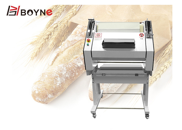 20G Capacity Bakery Processing Equipment Conveyor Belt Bread French Baguette Moulder