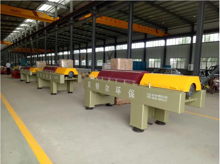 Solid-liquid Separation Centrifuge for Wastewater Treatment at Competitive Prices
