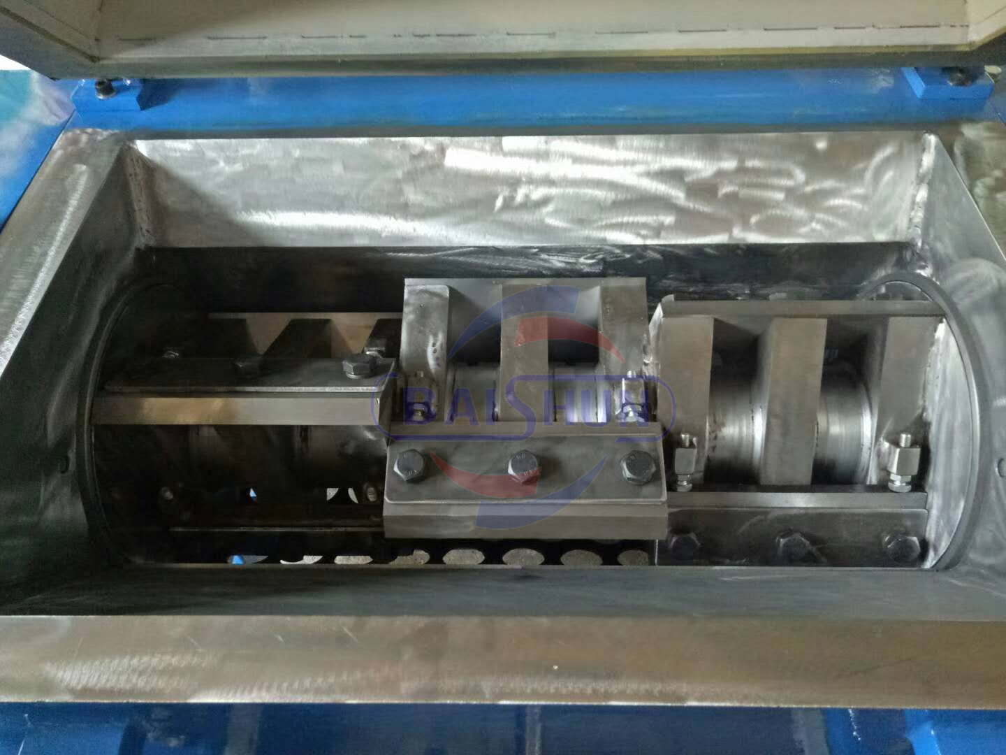 chip type cutter.jpg