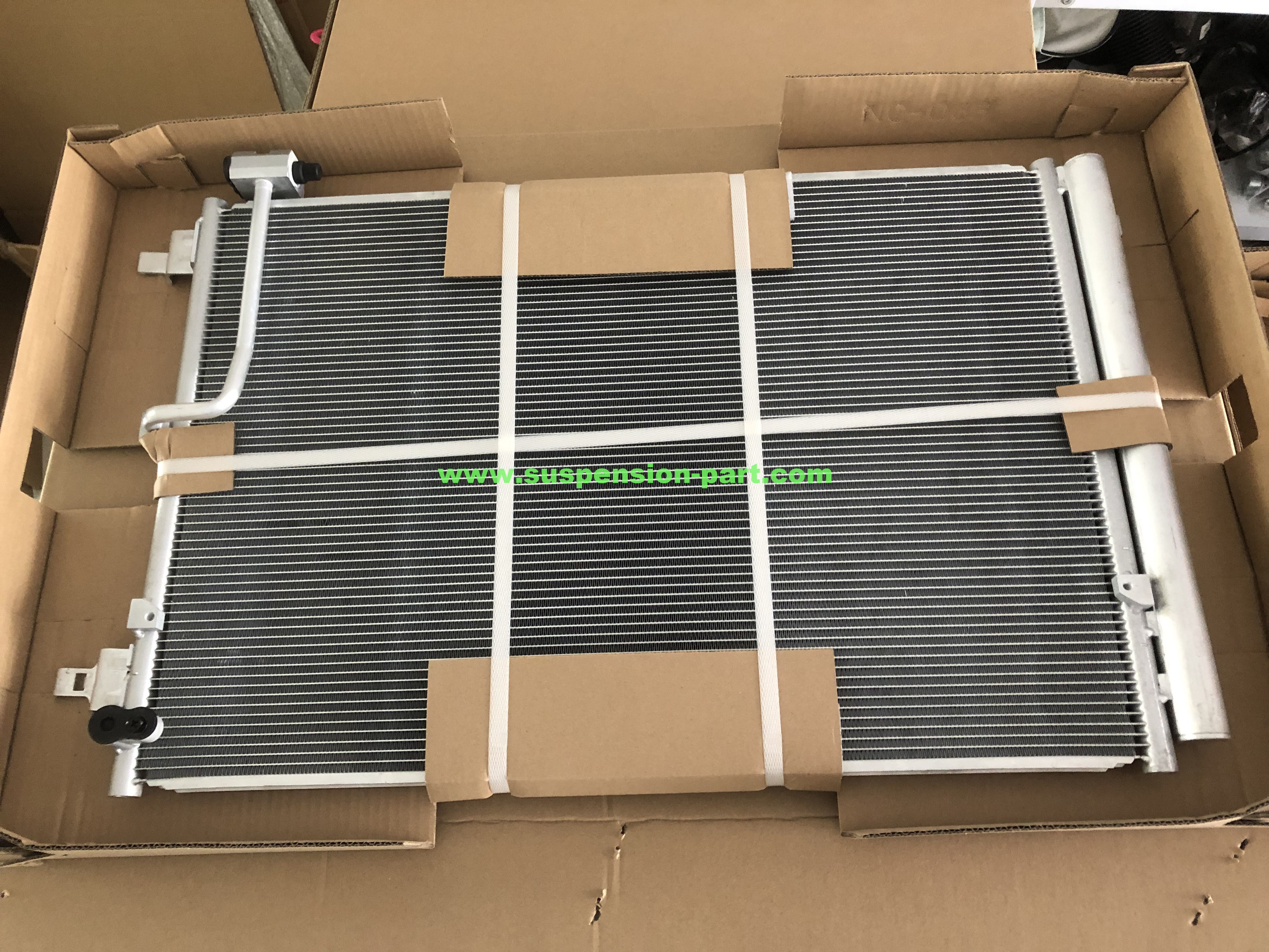 OEM 4H0260401D 4H0260403D 4H0260403K AIR CONDITIONING CONDENSER FOR AUDI A8