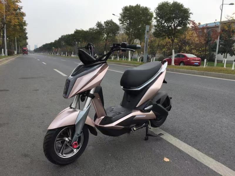 City Coco Harley 60v Electric Scooter 1500w 3000w 20AH/28AH Lithuim Battery Lead Acid