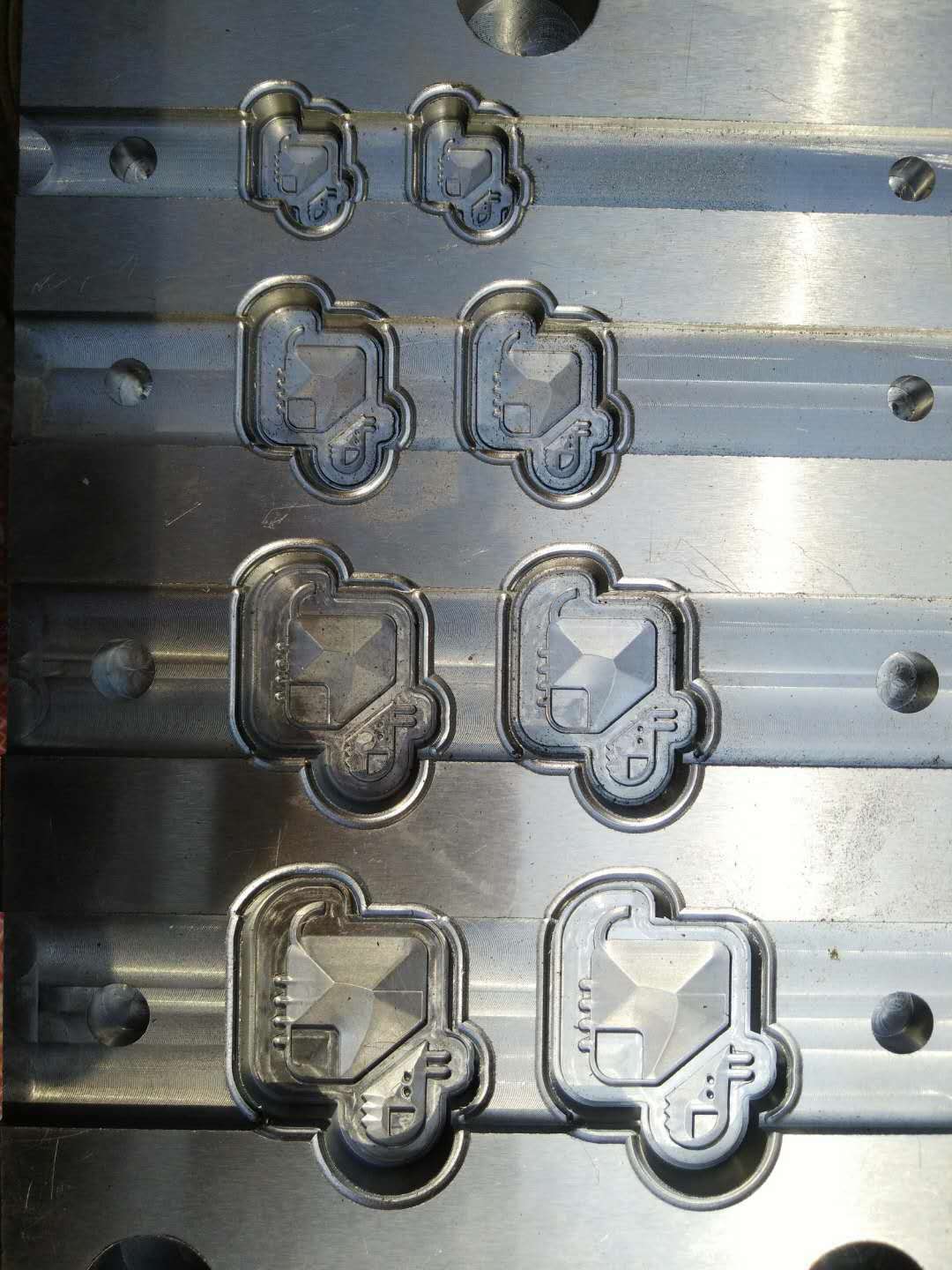 Custom Silicon Rubber Compression Mould / Plastic Injection Mold For Parts Making