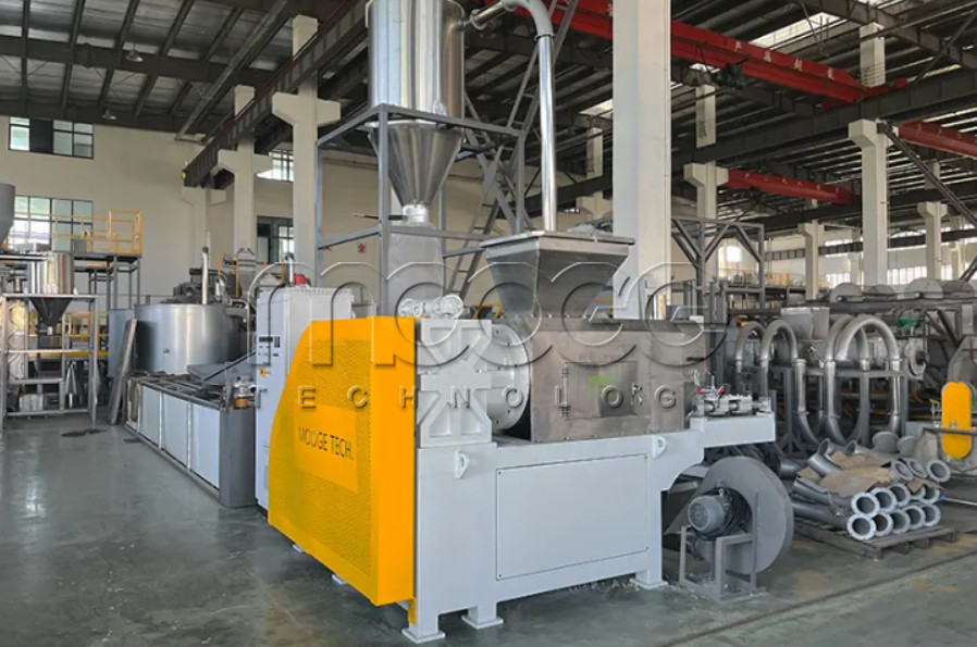 Soft PP PE Film Plastic Recycling Squeezing Agglomerator Machine