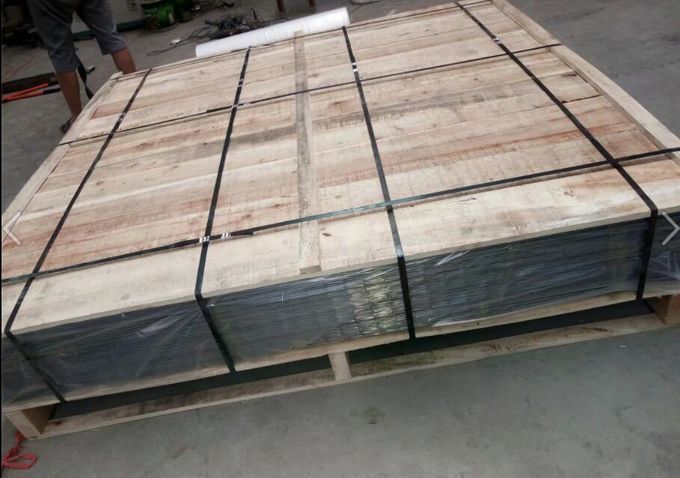 SS304 SS201 Stainless Steel Crimped Wire Mesh For Vibrating Screen In Mining Industry