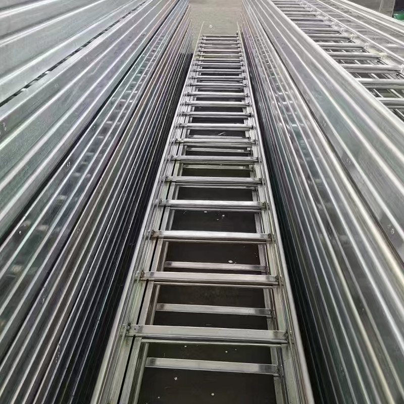 50mm-200mm Ladder Type Cable Tray Wall Mounted For Maximum Space Utilization