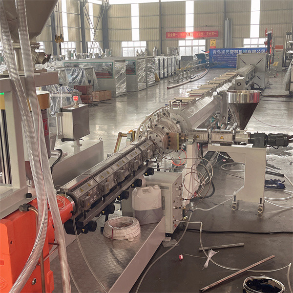 800kg/H PE Pipe Making Machine , Electrical Conduit Pipe Machine Manufacturer