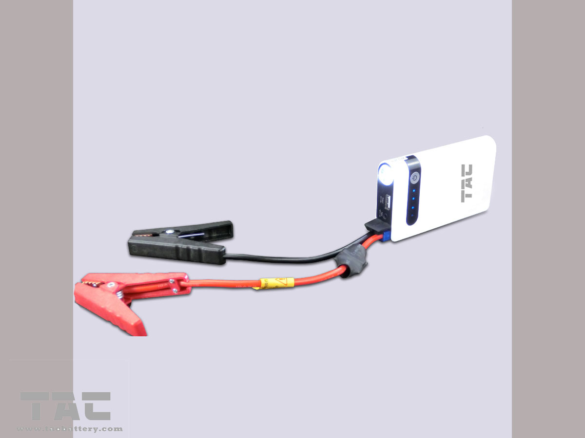  Mini type 12V 29.6Wh Car Jumper Function power bank