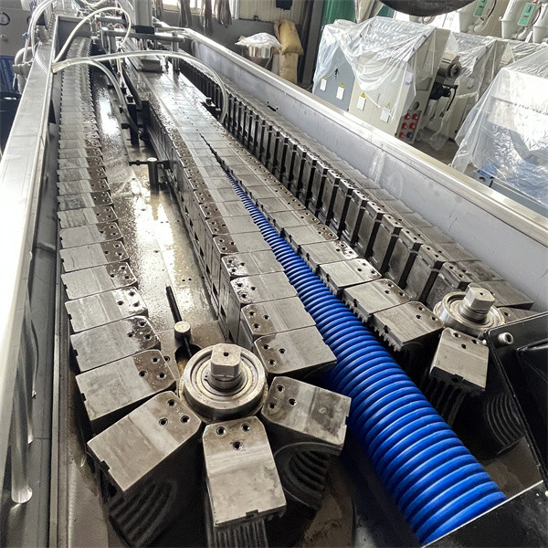 PE HDPE PVC Double Wall Corrugated Pipe Machine Manufacturers Low Density Lightweight