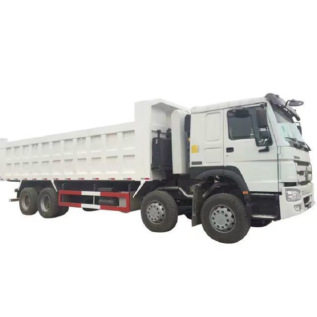 China Mobile Heavy-Duty Sinotruk HOWO 6*4 /8*4 Mixer 8 10 12 14 16 18 20 Cbms