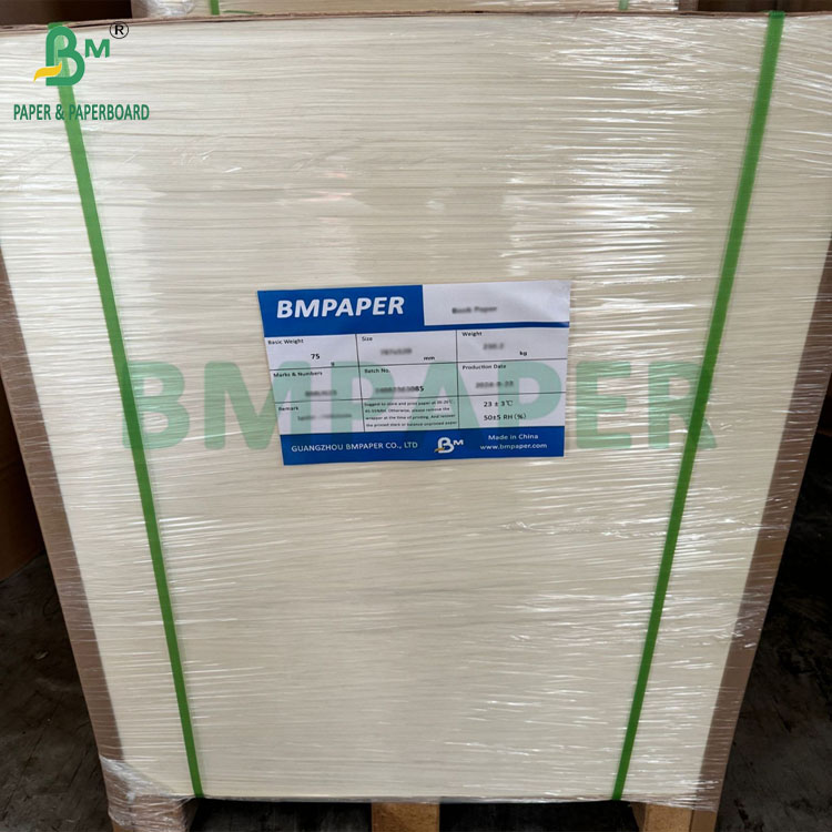75g 65g High Bulk Woodfree Offset Printing Paper Natural Whiteness 61x86cm