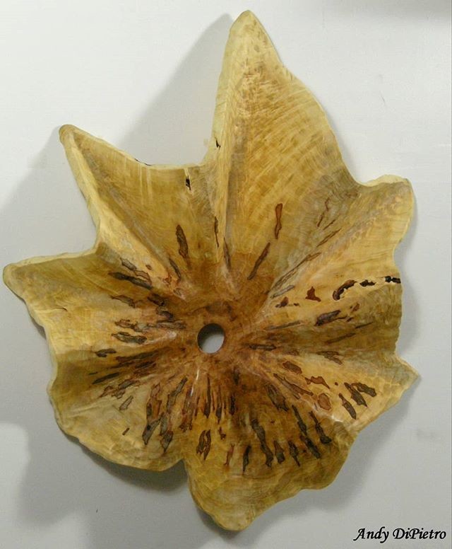 OEM ODM Handmade Wood Carving Sculpture Artists Collection
