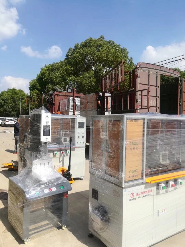 Filter Folding Machine For Folding Processing Of Paper In Various Filtration Industries