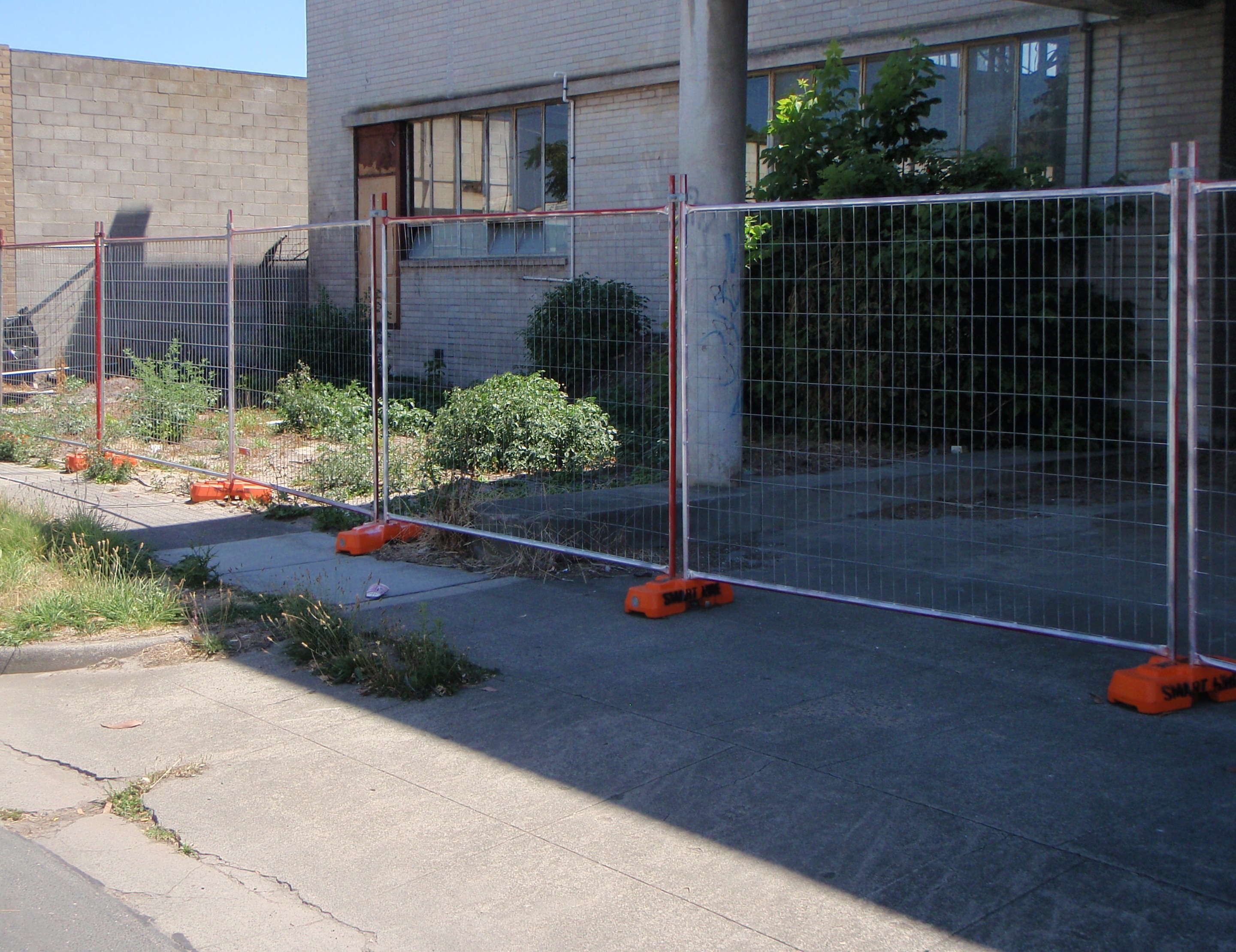 Mobile Metal 4.0mm Temporary Steel Fencing Hot Dipped Galvanized With Base