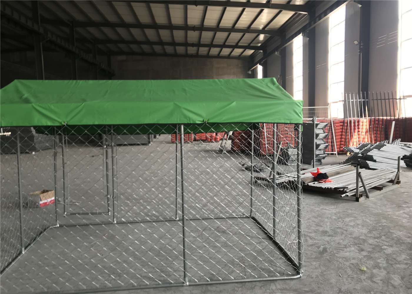 7.5ft x 7.5ft x 6ft chain mesh temporary dog kennel fence OD 32mm pipes galvanized steel temp dog fence