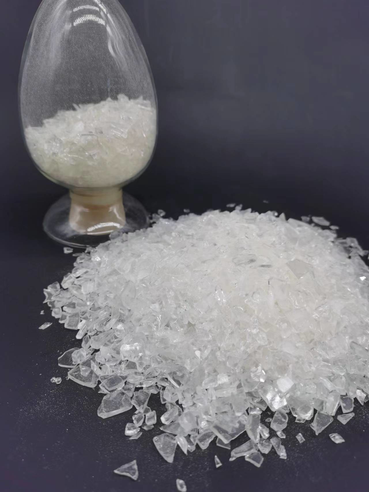 Buy cheap TGIC 93/7 Polyester Resin With Comprehensive Performance product