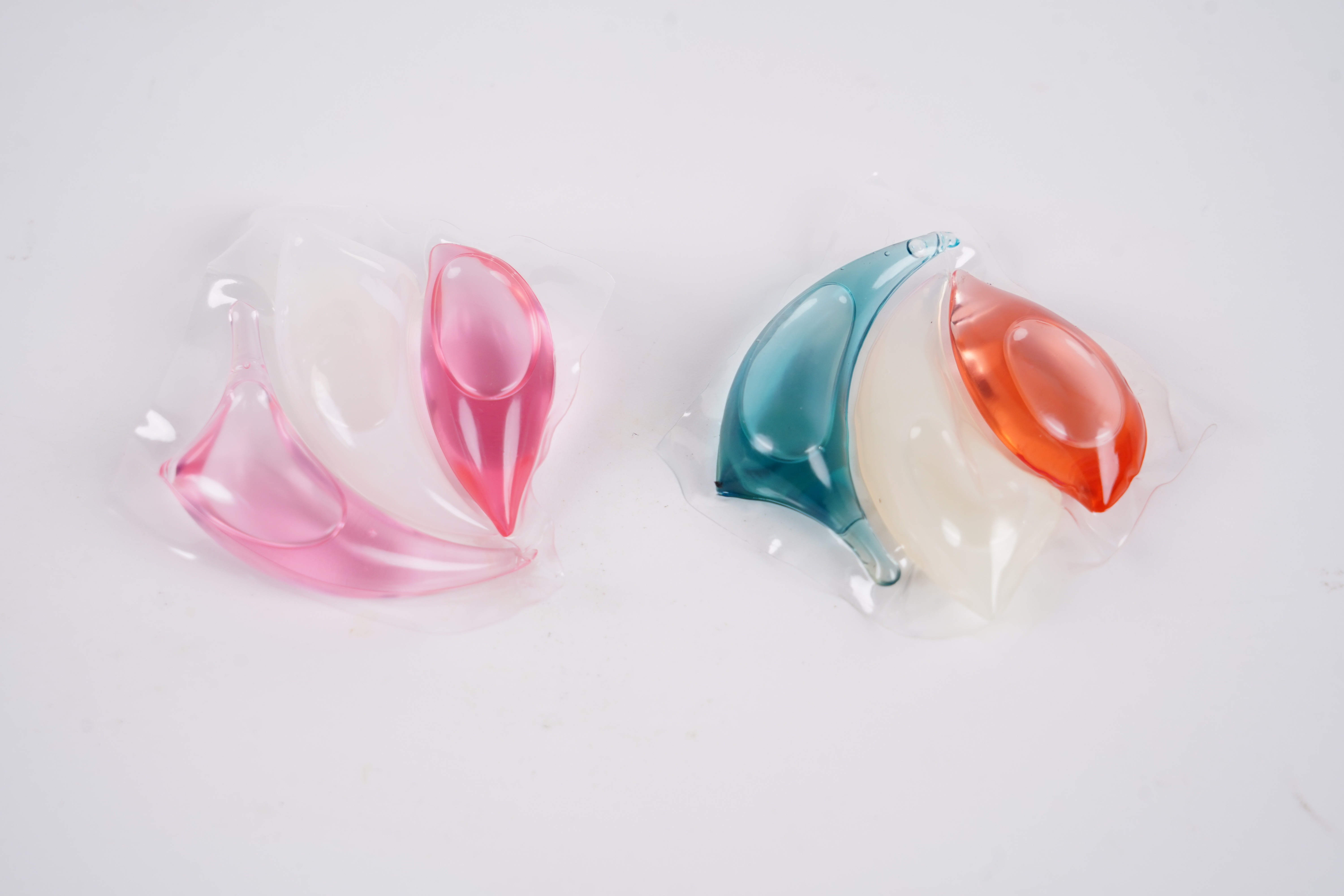 Eco Friendly Biodegradable Laundry Capsules For Washing Machine 3 In 1 Laundry Pods OEM Brand