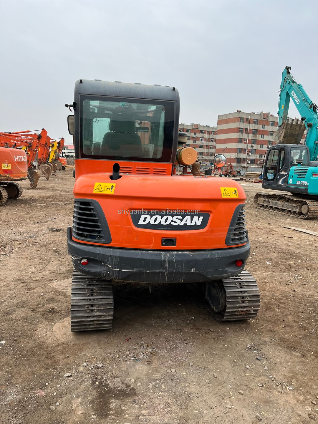 Second Hand DOOSAN DX60 Excavator and Energy-Saving for Crushing Used Hand Excavators