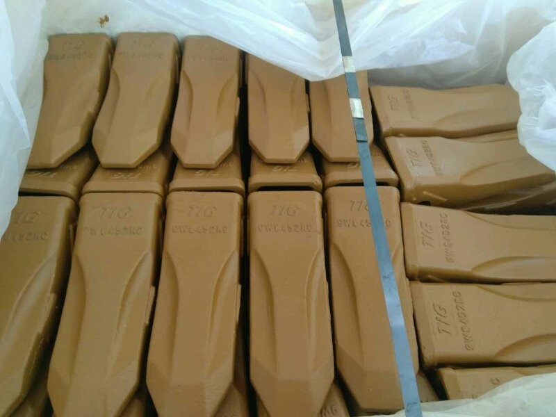 TIG Brand Excavator Bucket Rock Tooth Bucket Tips For 18S 18S RC Earth Moving Machinery excavators