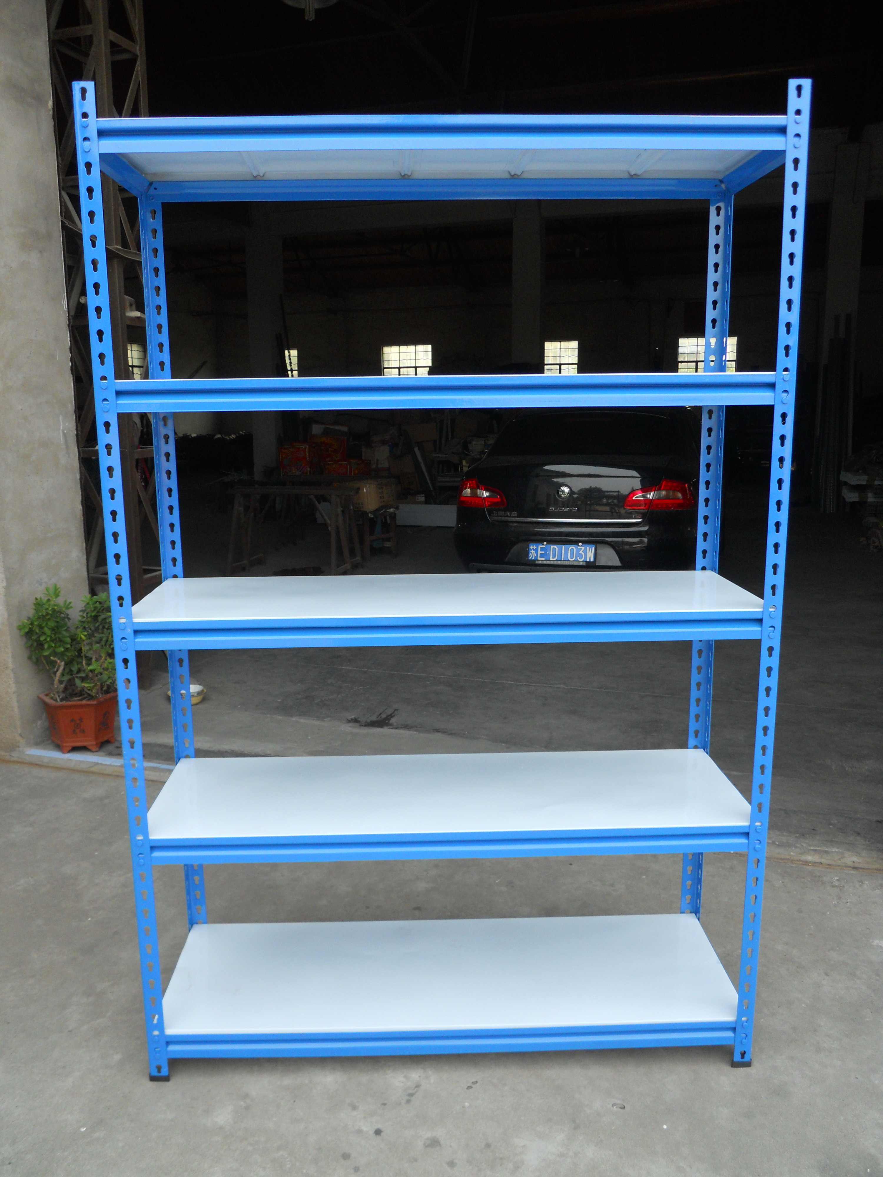 Easy To Assemble Boltless Rivet Shelving Customized Color Adjustable Layer Height